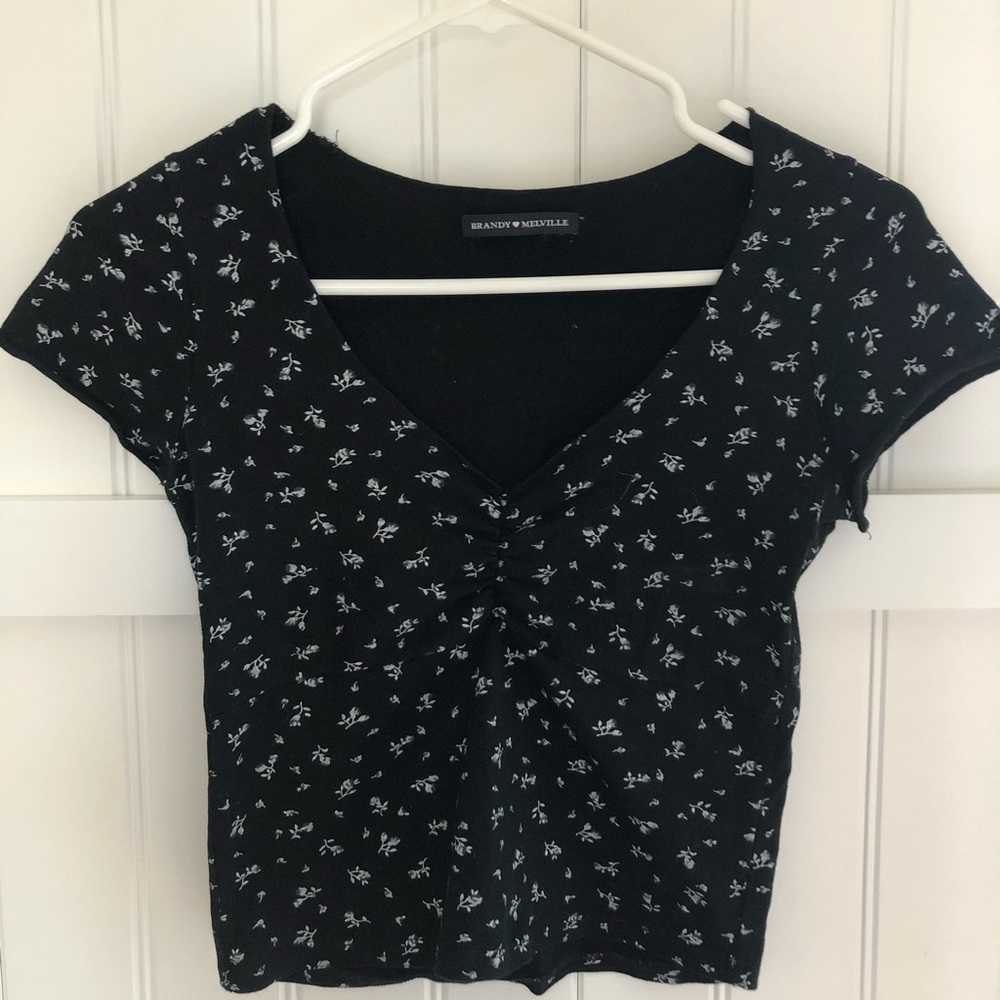 Brandy Melville Gina Top